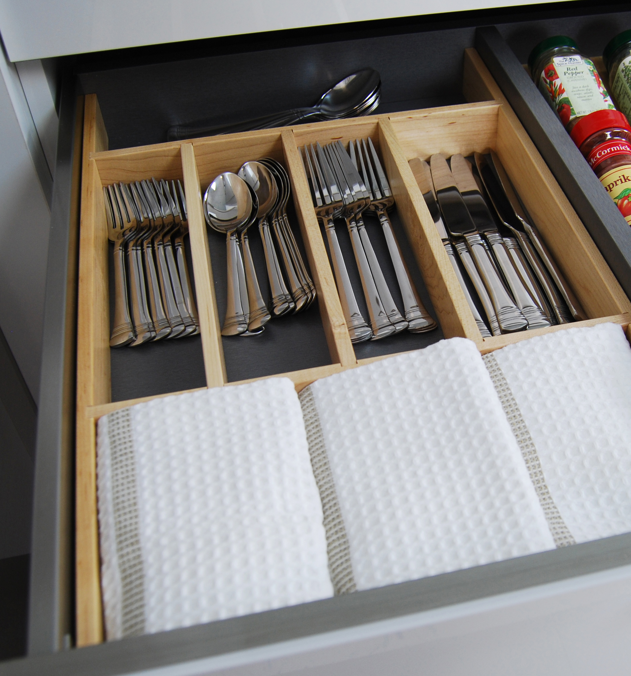 Cutlery Divider Tray in Stainless Steel Drawer