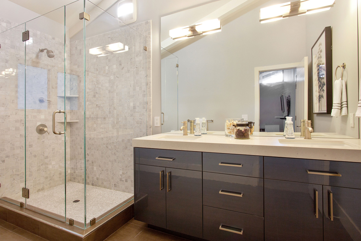 High-Gloss and Glamorous Mercury Master Bathroom - Dura Supreme Cabinetry