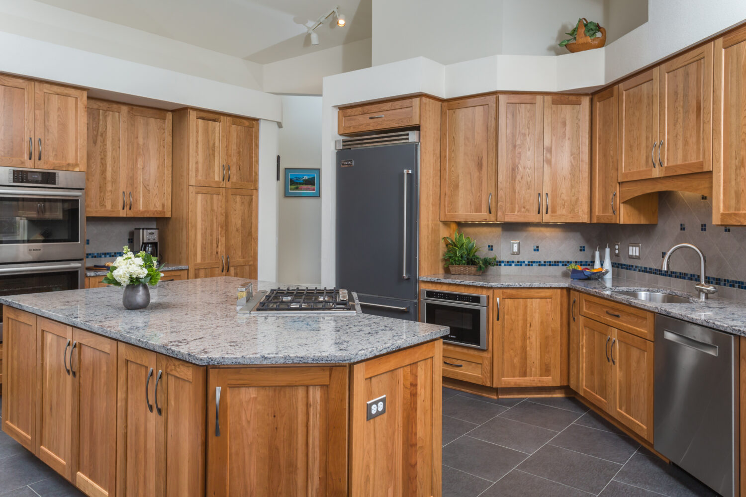 kitchen wall color with medium wood cabinet