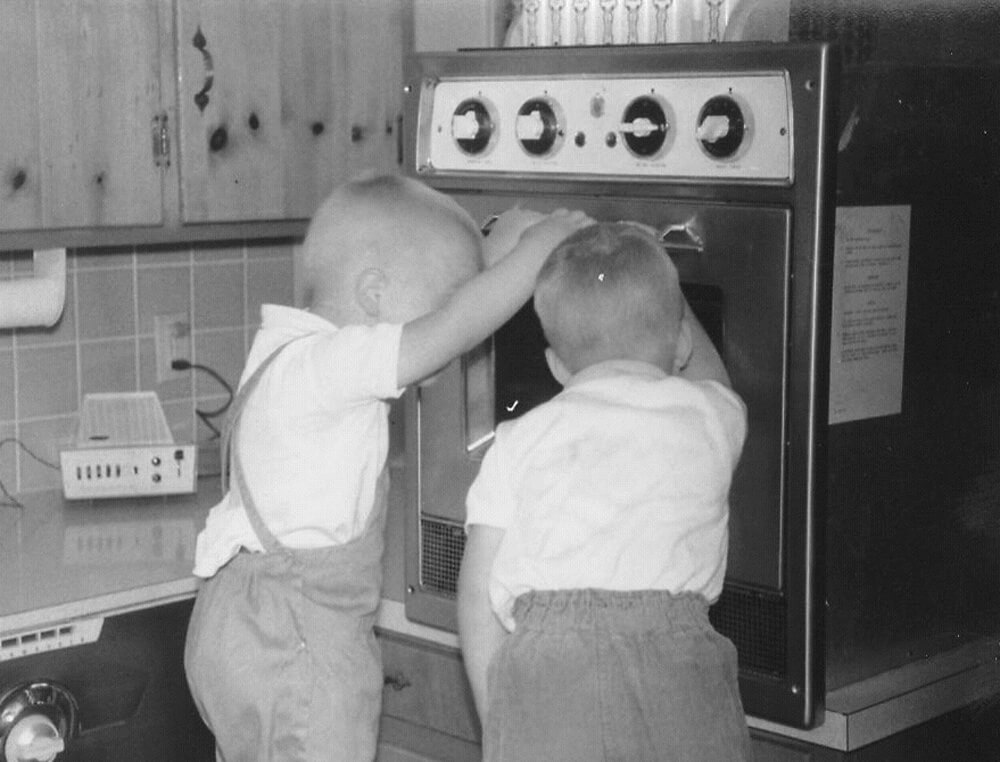 The first residential microwave oven introduced by Tappan in 1955. History of kitchen design and kitchen appliances.