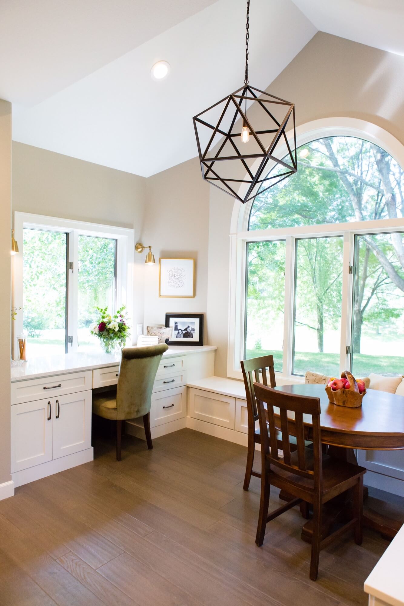 Kitchen with desk, designed by Megan Courtney of Cabinet Style LLC.